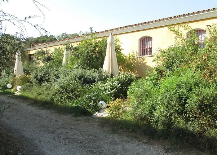 Cavalli Di S'arcaite 农家乐 *